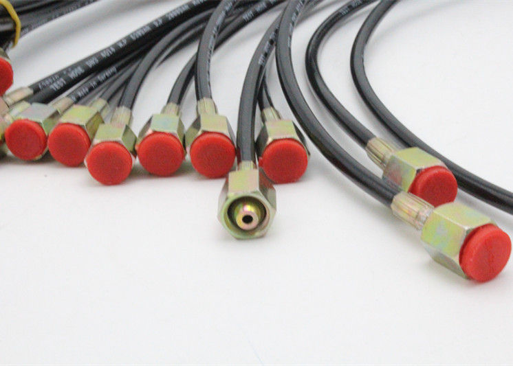 Elastyczny wąż wysokociśnieniowy z czerwoną kurtką z wzmocnieniem z drutów / włókien