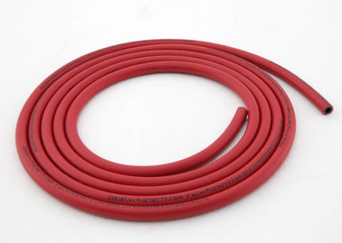 Czerwony i gładki wąż do ładowania czynnika chłodniczego do R12, R22, R134a itp