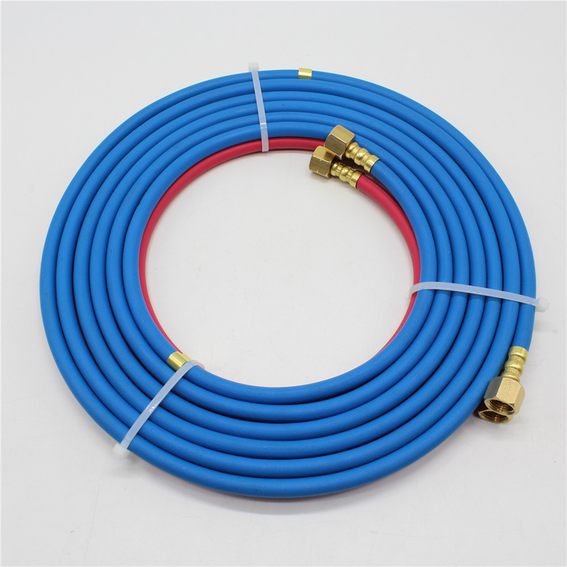 Podwójny wąż spawalniczy z gumy EPDM Oxy / Acet z końcówkami w kolorze czerwonym i niebieskim